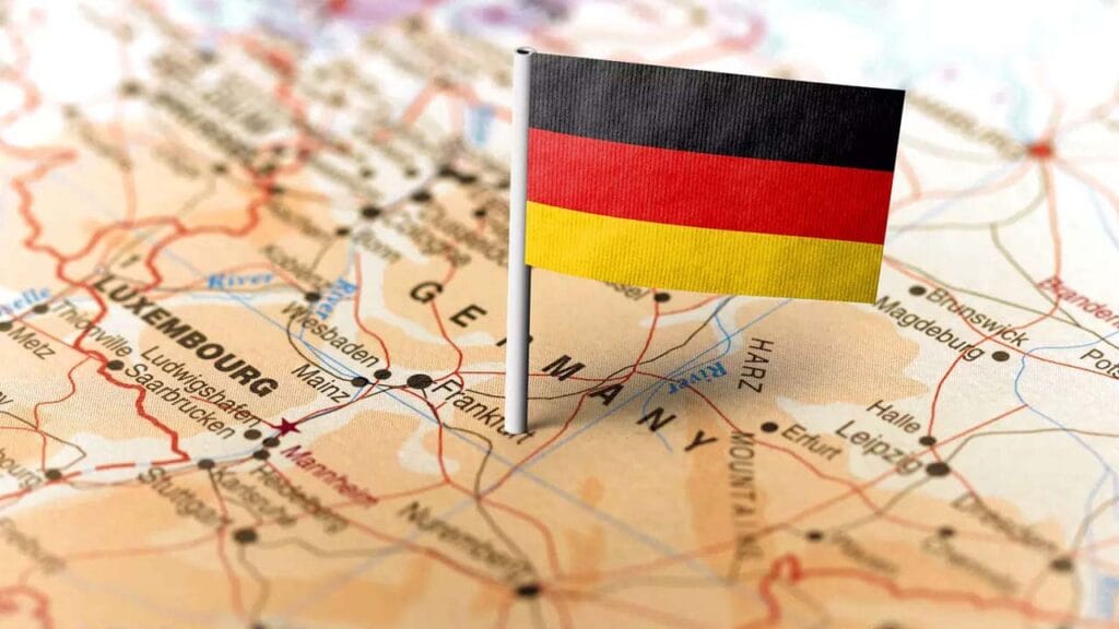Germany 2025 Cross-Border Tax Reporting: New Rules to Combat Tax Avoidance Germany 2025 cross-border tax reporting rules for multinational businesses