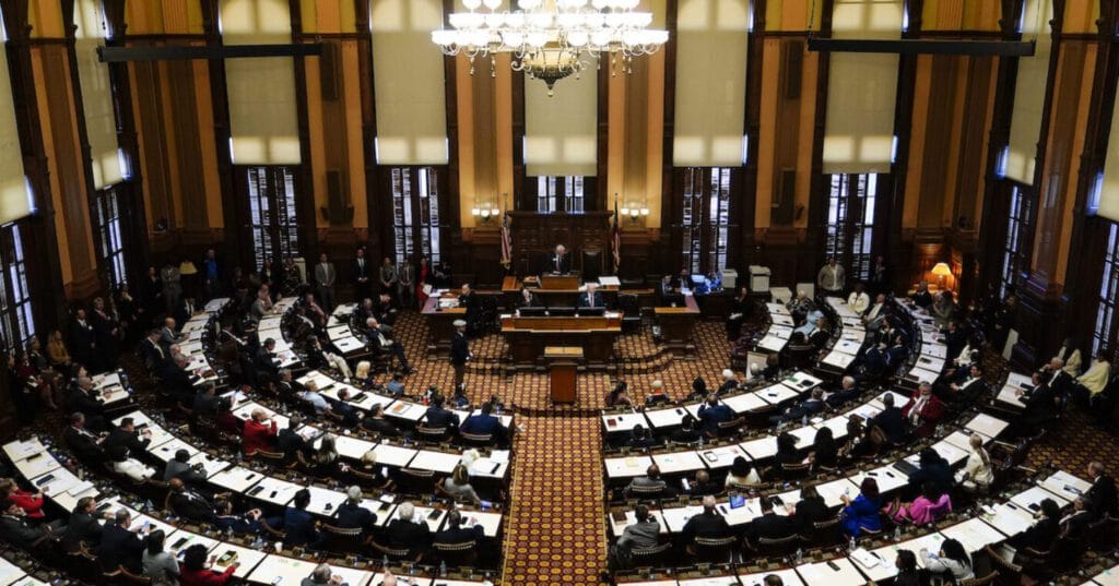 Georgia legislature capitol copy aspect ratio 1.91 1 1452x0 c default