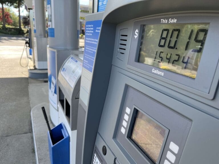 gas prices at pump washington state scaled1