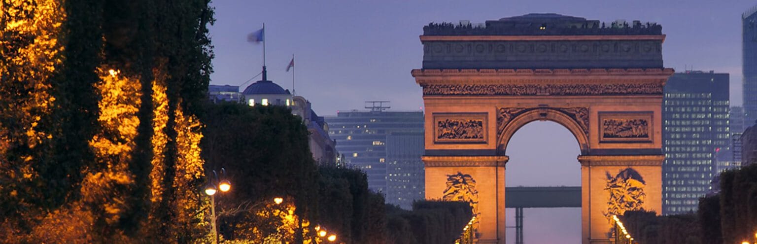 3340 arc de tripmphe 1240x4001 1