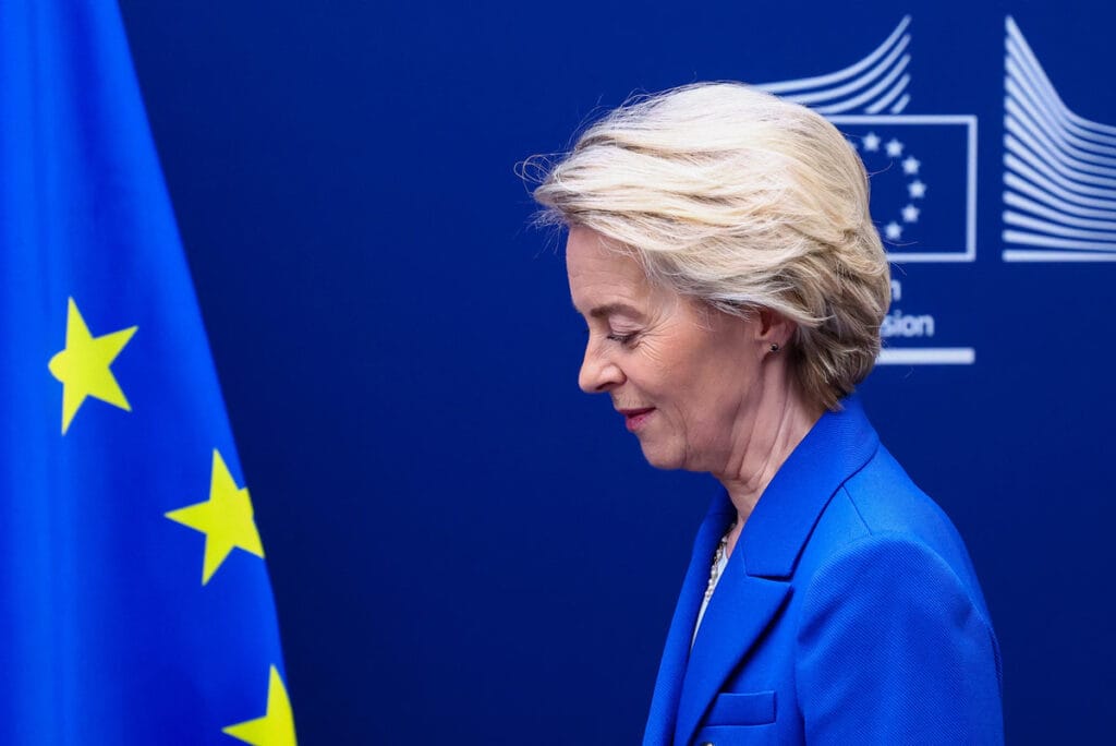 Ursula von der Leyen meeting with Iceland’s Prime Minister, signaling EU's readiness to impose tax measures on U.S. tech giants if trade talks with Trump fail.