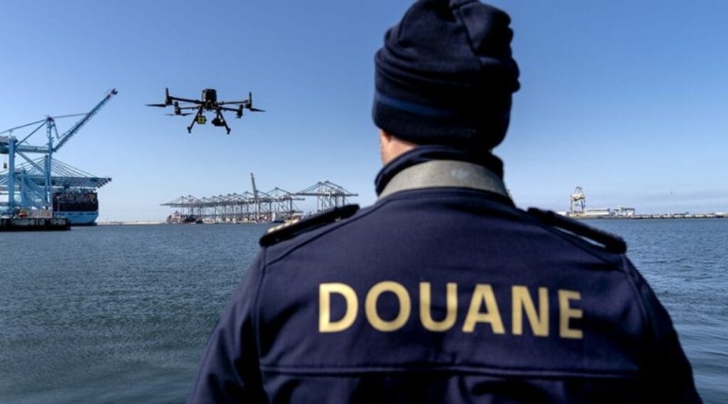 Douane Droneteam 800x4451 1