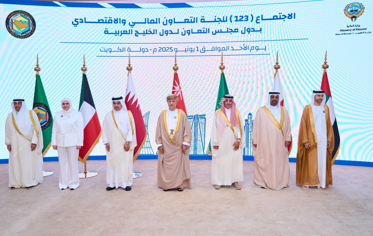 UAE Reaffirms Commitment to GCC Economic Unity at Kuwait Ministerial Meeting Mohamed bin Hadi Al Hussaini leading the UAE delegation at the GCC Financial and Economic Cooperation Committee meeting in Kuwait.