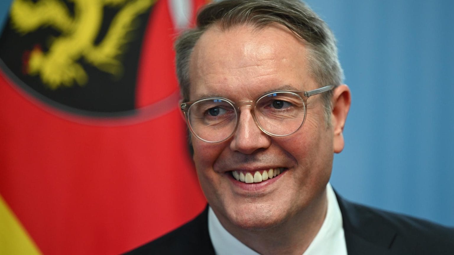 German State Leaders Urge Federal Government to Extend Energy Tax Cuts to All Consumers alexander schweitzer 100 1920x1080 1