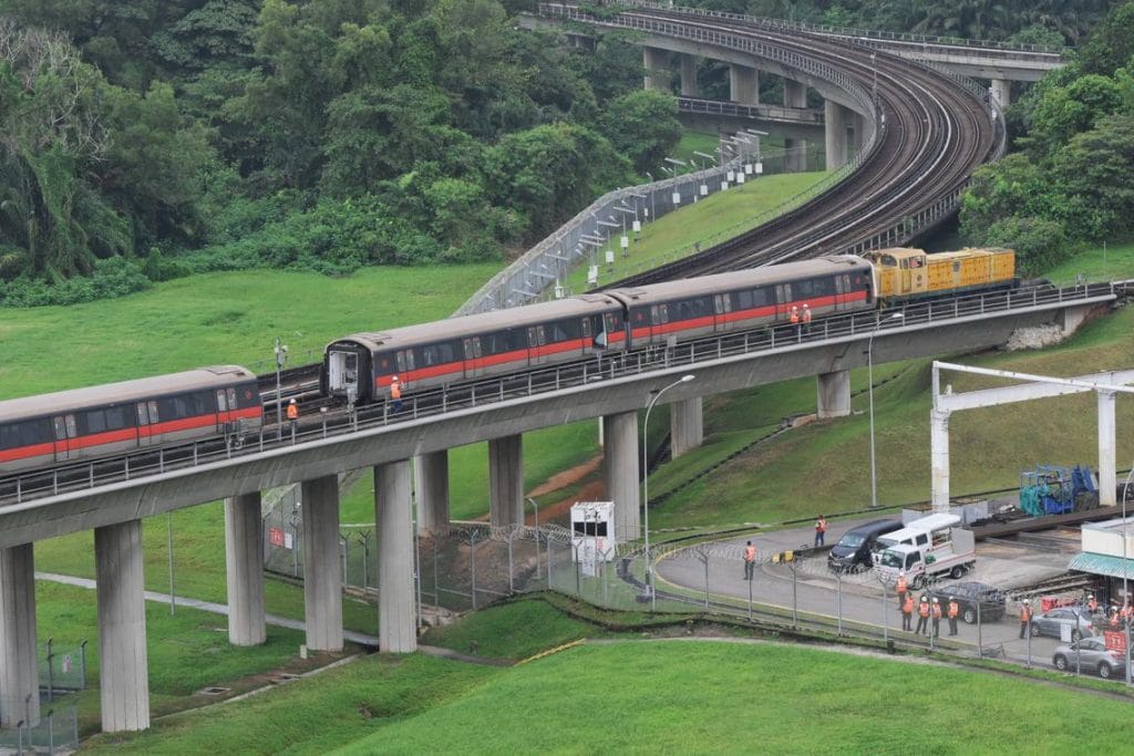 SMRT’s Profit Drops 8% Due to 2024 EWL Disruption, But Revenue Rises 4% tvC PXoG