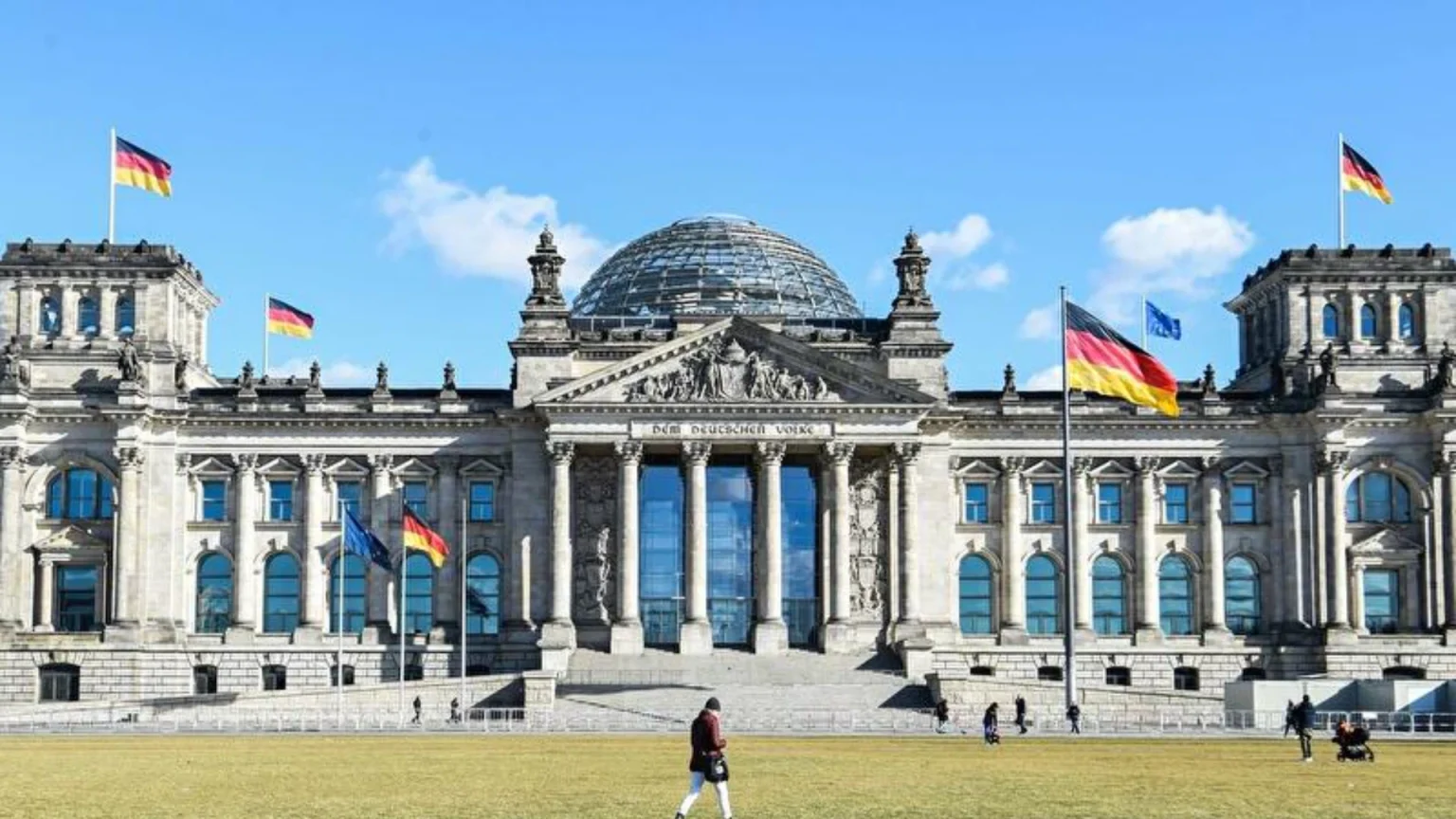 Germany Federal Tariff Compliance Act: New Rules for Public Contracts Germany Federal Tariff Compliance Act: New Rules for Public Contracts